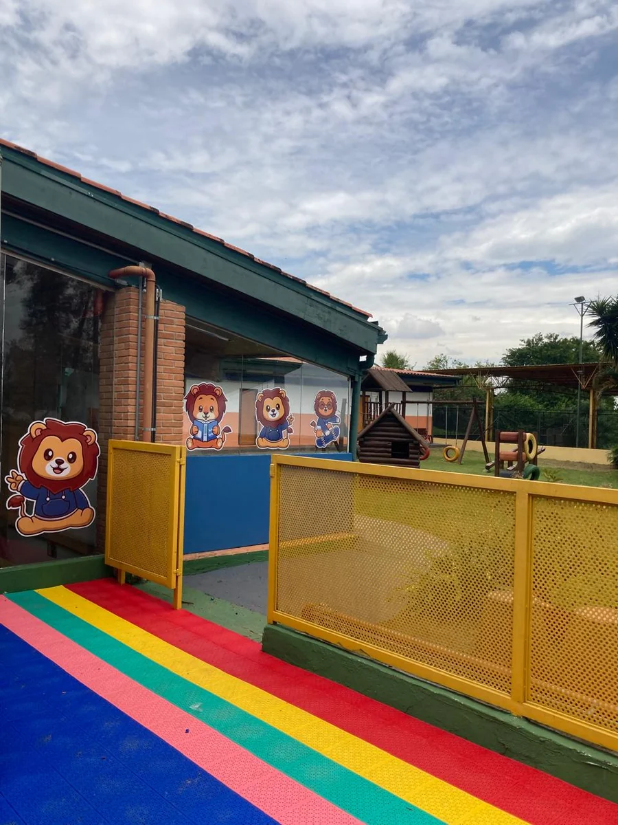 Área externa e parque